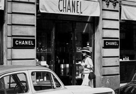 negozio chanel anni 20|La storia del primo negozio di Chanel a Parigi in rue .